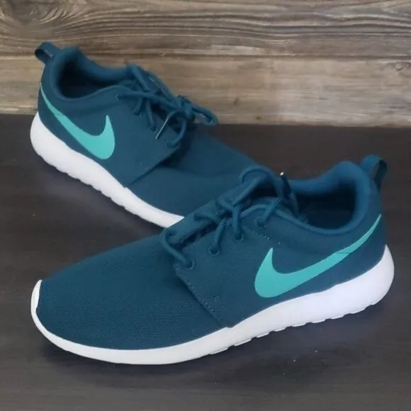 New Nike Roshe One Teal Turquoise Blue Sneakers Everyday Casual Walking Shoes