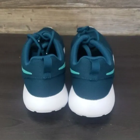 New Nike Roshe One Teal Turquoise Blue Sneakers Everyday Casual Walking Shoes