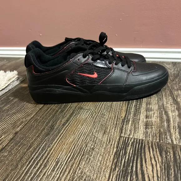 NEW Nike SB Ishod Wair Premium PRM Men 10 Skateboarding Black Red DV5473-001 NEW