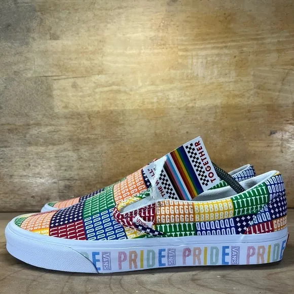 NEW Vans Classic Rainbow Pride LGBTQ Mens Size 11.5 Slip On Shoes Multicolor