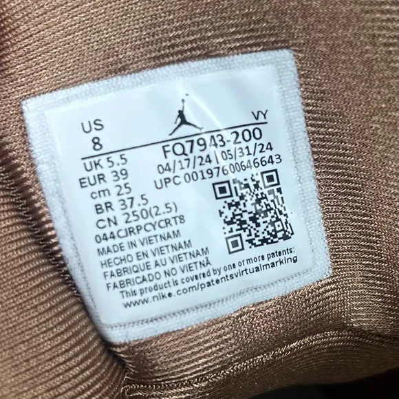 NEW Womens Size 8 Nike Jordan Max Aura 6 Legend Light Brown Archaeo Suede Shoes