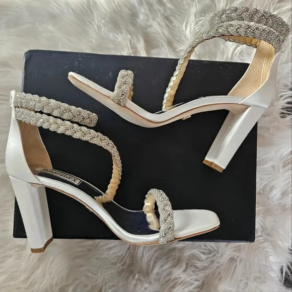 NIB* Badgley Mischka 'Fenix' Braided Rhinestone Block Heels, 6.5