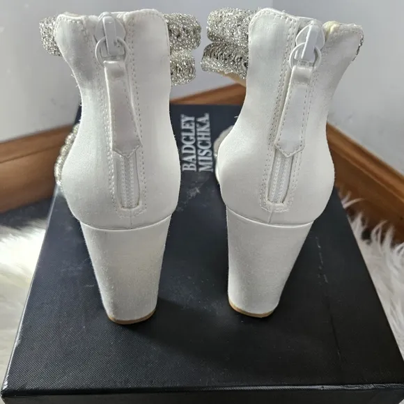 NIB* Badgley Mischka 'Fenix' Braided Rhinestone Block Heels, 6.5