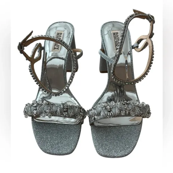 NIB Badgley Mischka Tanisha Women’s Silver Embellished Crystal Heels size 9.5