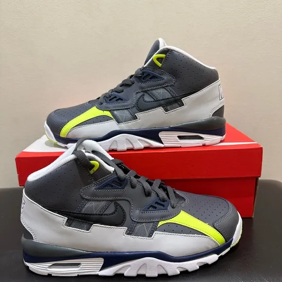 NIB Boys' Big Kids' Nike Air Trainer SC Training Shoes CJ0580 001