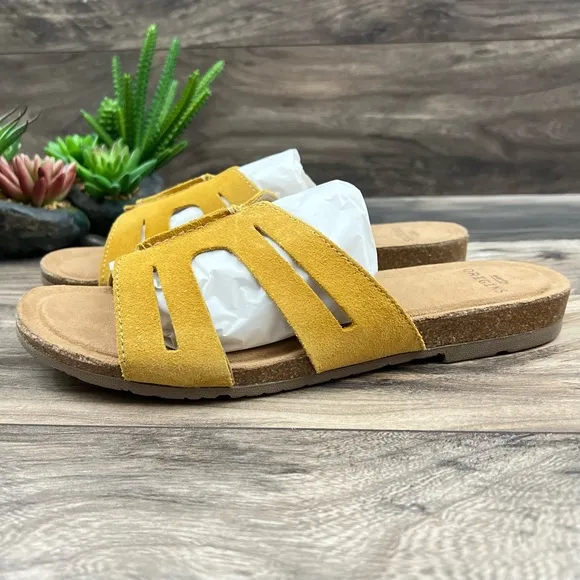 NIB Earth Origins 9W Luna Slip On Suede Slide Sandal Marigold Yellow 40.5