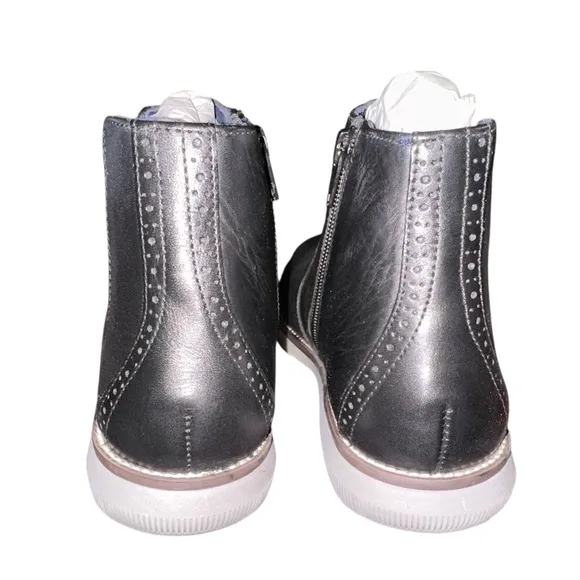 NIB Johnston &amp; Murphy Big Kid Holden Chelsea Boot- Black Leather $79, 5 M