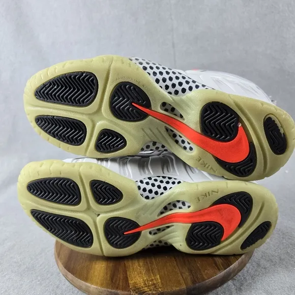 Nike air foam posit pro Pure platinum platinum 2015 Size 6 Y/ W 7.5**