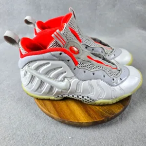 Nike air foam posit pro Pure platinum platinum 2015 Size 6 Y/ W 7.5**
