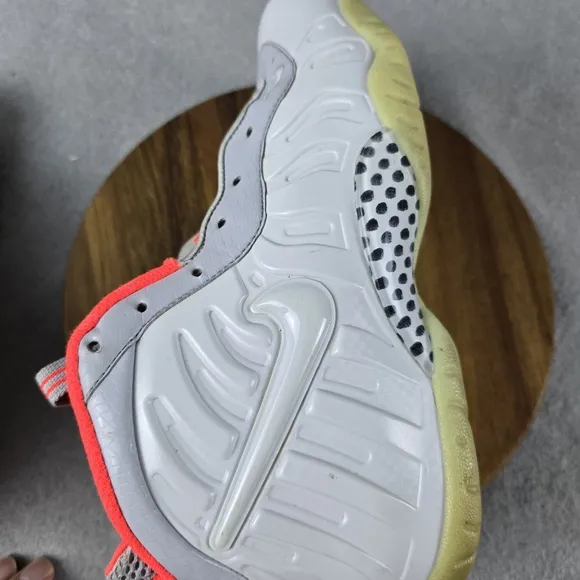 Nike air foam posit pro Pure platinum platinum 2015 Size 6 Y/ W 7.5**