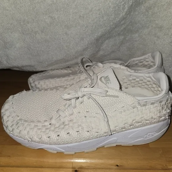Nike Air Footscape Woven Sneaker Mens Size 13.5 No Box Try On.