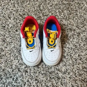 Nike Air Force 1 Toddler Sneakers White Blue Red Cushioned Shoes 7C
