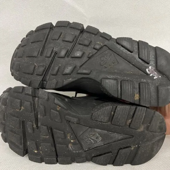 Nike Air Huarache Run Women's Running Shoes Size 6.5 Triple Black 634835-012