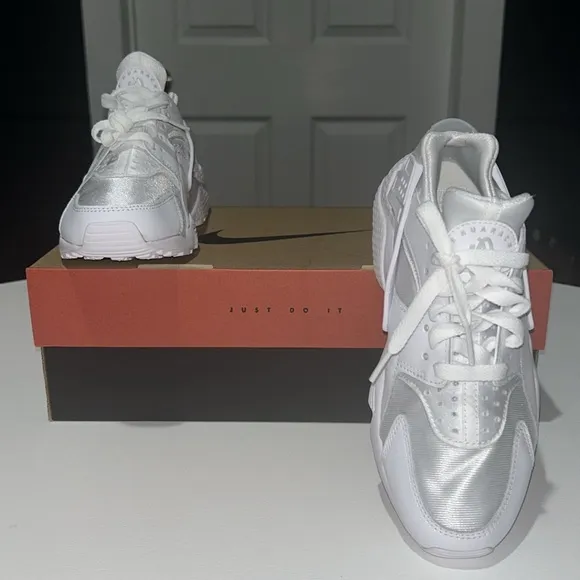 Nike Air Huarache “Triple White” Women’s Size 6.5