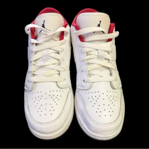 Nike Air Jordan 1 Low White/Black/Gym red 553560-164 GS Size 6.5/ Women’s 8