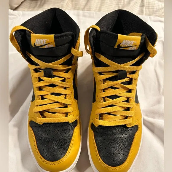 Nike Air Jordan 1 Mid ‘Pollen’. Size 9.5