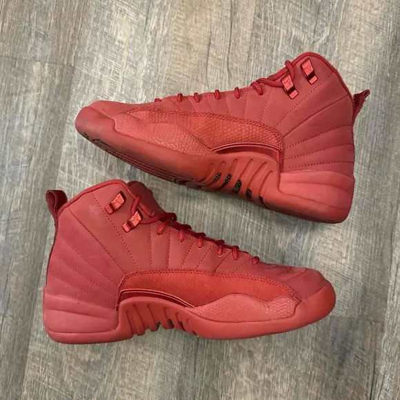 Nike Air Jordan 12 XII Retro GS Gym Red