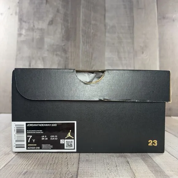 Nike Air Jordan Fadeaway Boy's 7 Y Basketball Shoes Sneakers Black AO1331-106