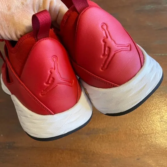 Nike Air Jordan Formula 23 Men's Gym Red White Sneakers Size 11