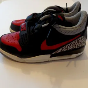 Nike Air Jordan Legacy 312 Low Bred Cement (CD7069-006) Sneakers Men Size‎ 7.5
