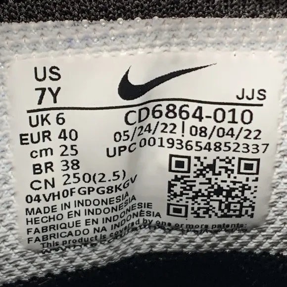 Nike Air Max 90 Black White Running Shoes CD6864-010 Youth Sz 7Y Women's Sz 8.5