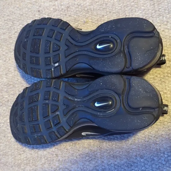 Nike Air Max 97 GS 921522-011 Triple Black Running Shoes Size 6Y/Women's 7.5 US
