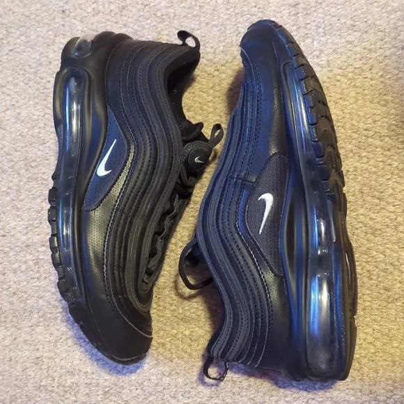 Nike Air Max 97 GS 921522-011 Triple Black Running Shoes Size 6Y/Women's 7.5 US