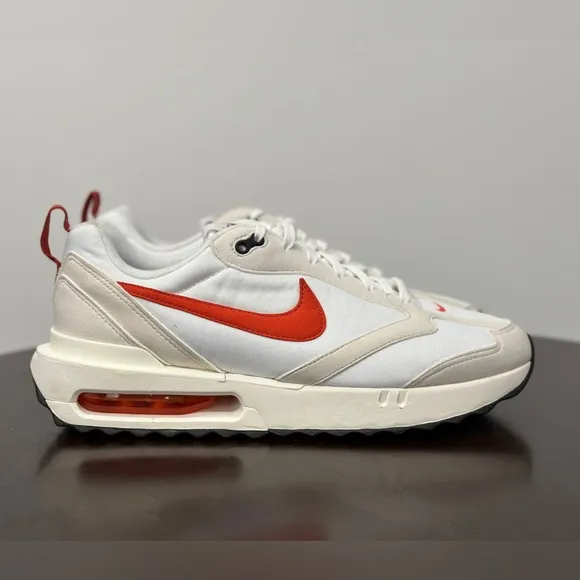 Nike Air Max Dawn sneakers