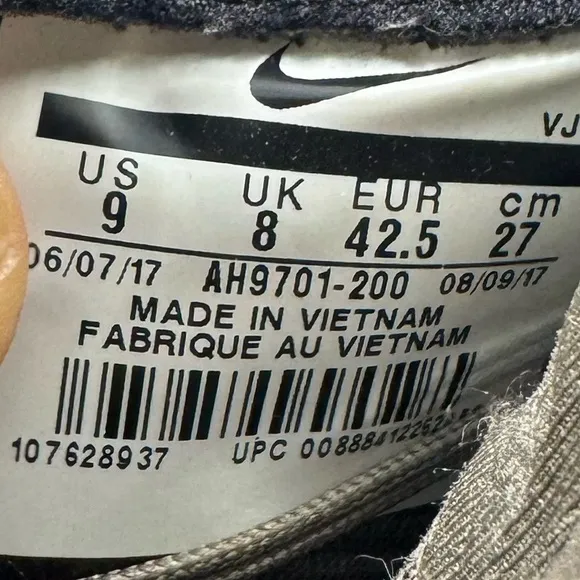 Nike Air Max Fury Running Shoes RidgeRock Men’s Grey/Green Men’s Size 9