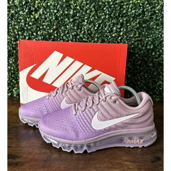 Nike Air Max Women Size 8.5 849560-555 Running Gym Shoes Sneakers Plum Lavender