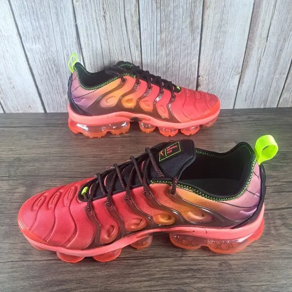 Nike Air Vapor Max Plus Running Shoes Men's Sz 9.5 Laser Crimson (GUC)