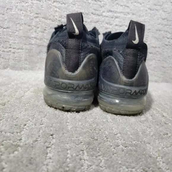 Nike Air Vapormax 2021 FK DC4112-002 Women's Size 7 Black Athletic Sneaker Shoes