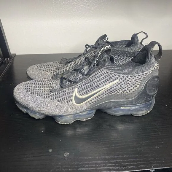Nike Air VaporMax 2021 Flyknit Running Shoes DC9394-001 Black White Mens SZ 7.5
