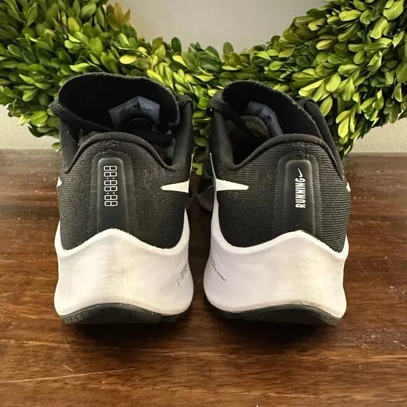 Nike Air Zoom Pegasus 37 Black White (GS) Running Shoes 3.5Y