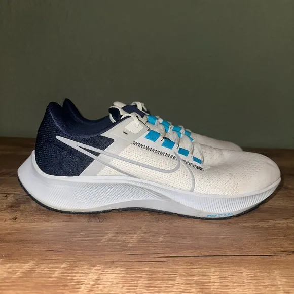 Nike Air Zoom Pegasus 38 Running Shoes Men’s Size 11.5