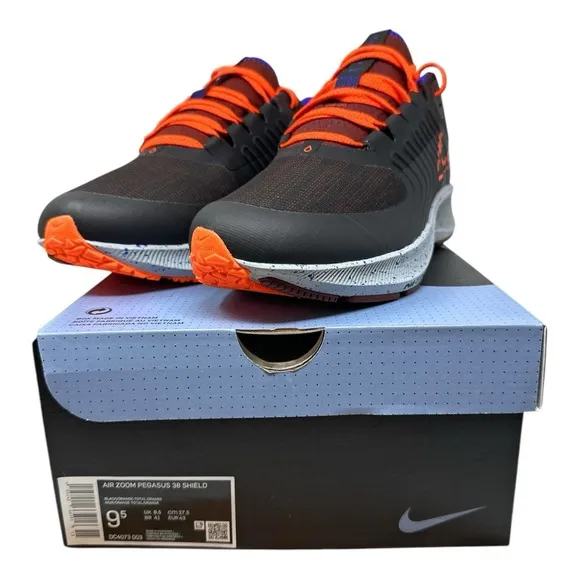 Nike Air Zoom Pegasus 38 Shield Mens Size 9.5 Running Shoes Black DC4073-003
