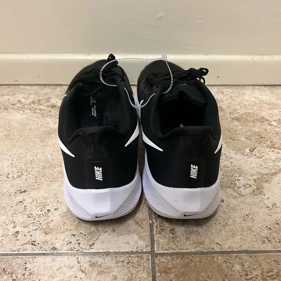 Nike Air Zoom Pegasus 39 Men's Size 17 Black White Running Shoes DM0164 001