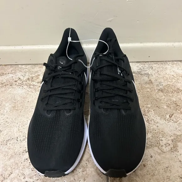 Nike Air Zoom Pegasus 39 Men's Size 17 Black White Running Shoes DM0164 001