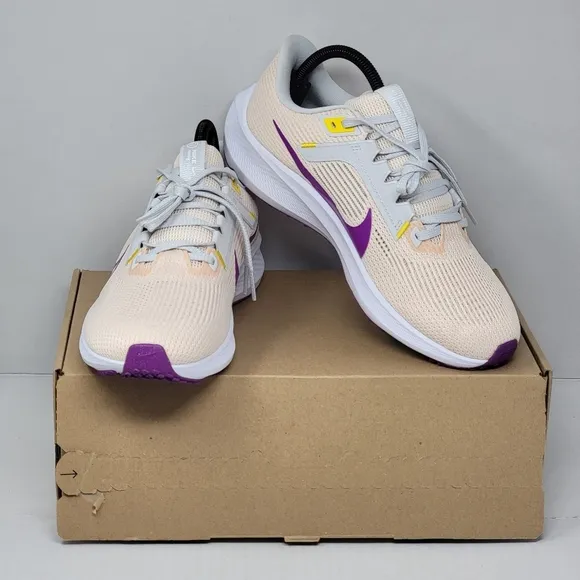Nike Air Zoom Pegasus 40 DV3854-800 Women's Size 7 Guava Purple Shoes New