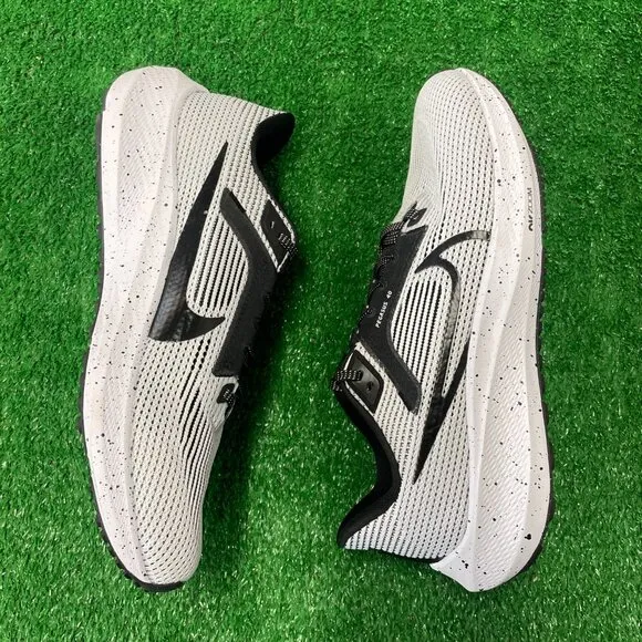 Nike Air Zoom Pegasus 40 Low Womens Running Shoes White DV3854-004 VNDS Size 8.5