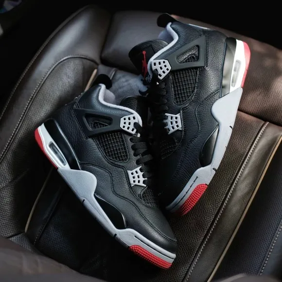 Nike Black and Red Sneakers with Air Cushioning