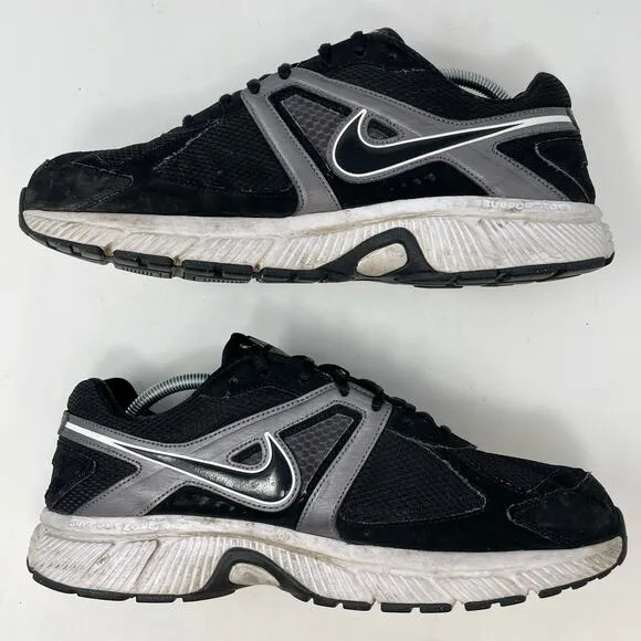 Nike Black Silver Dart 9 Running Shoes Mens Size 11