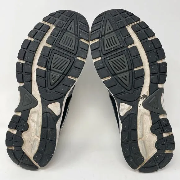 Nike Black Silver Dart 9 Running Shoes Mens Size 11