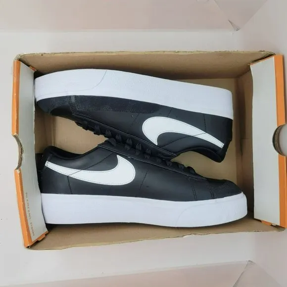 🤩Nike Blazer Low Cut Platform Size 10.5 Men's Shoes Black White DJ0292-001 New