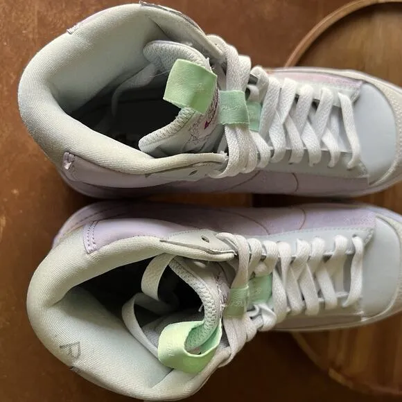 Nike Blazer Mid 77 Dance Barely Grape Metallic Copper DQ6084-500
