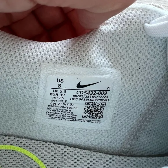 Nike Cream and White Sneakers Modern Design