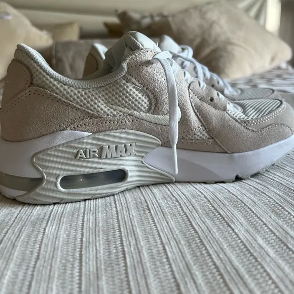 Nike Cream and White Sneakers Modern Design