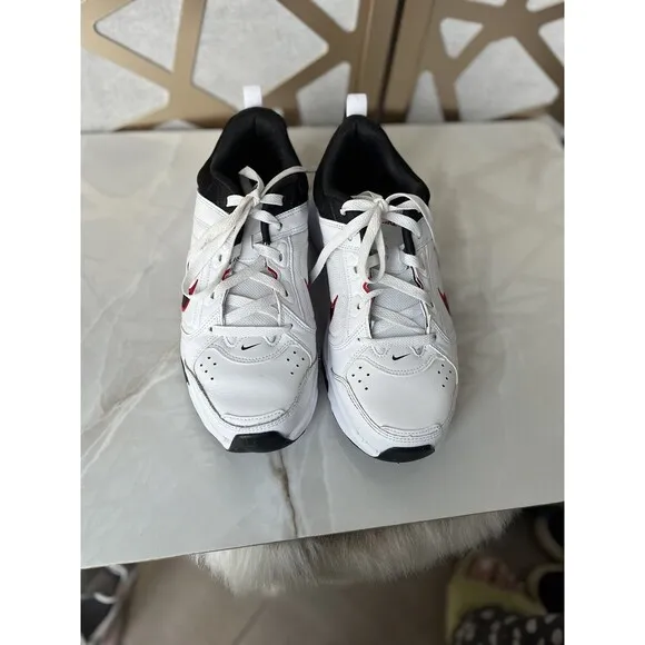 Nike Defy All Day Training Shoes Sneakers Men Sz 9 DJ1196