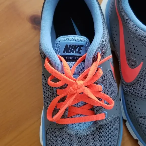 Nike Flex Experience Running Shoes