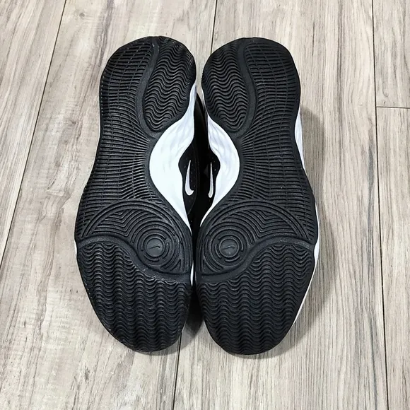Nike Fly By 3 Mid Mens Size 10 Black White Basketball Shoes
